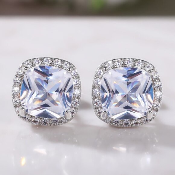 🎀 Fashion Bling Square Diamond CZ Stud Crystal Earrings for Women, HA4496 - Picture 1 of 5
